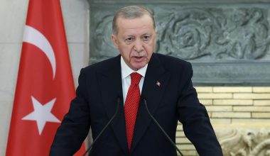 Cumhurbaşkanı Erdoğan’dan İspanya Başbakanına övgü: Batı’nın yiğidi ‘Sanchez’ çıktı