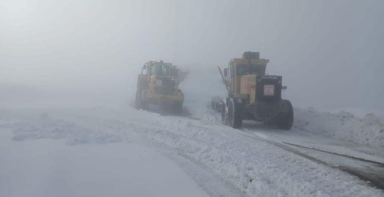 Doğu’da yoğun kar: 1039 yol ulaşıma kapandı