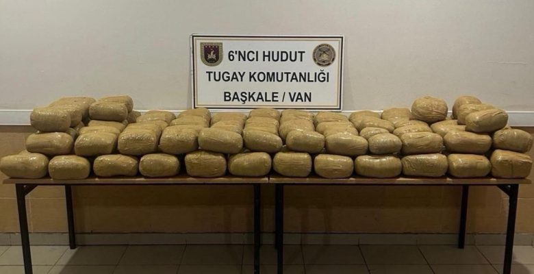 Hudut Kartalları 143 kilogram uyuşturucu ele geçirdi