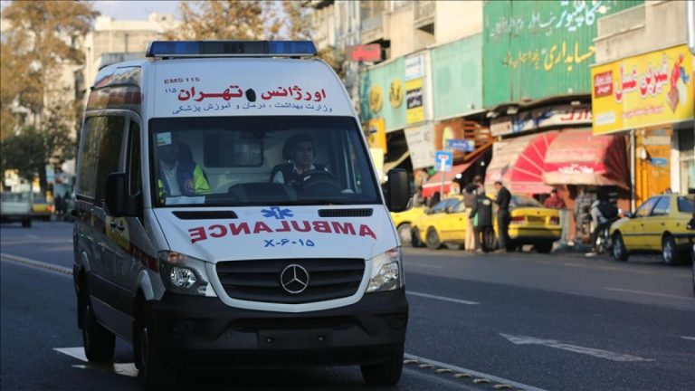 İran’da petrol tankına giren 5 işçi zehirli gazdan hayatını kaybetti