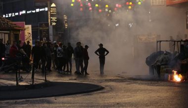 İsrail güçleri, işgal altındaki Batı Şeria’daki baskınlarında 2 Filistinliyi gözaltına aldı