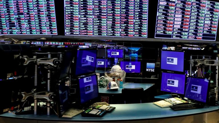 New York borsası Fed’den gelen faiz indirimi sinyalinin ardından “ralli” yaptı
