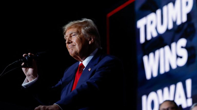 ABD’de başkanlık seçim yarışında Trump, Iowa’daki ön seçimleri kazandı ABD’de başkanlık seçim yarışında Trump, Iowa’daki ön seçimleri kazandı