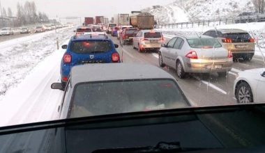 Ankara-Kırıkkale yolundaki kaza ulaşımı aksattı