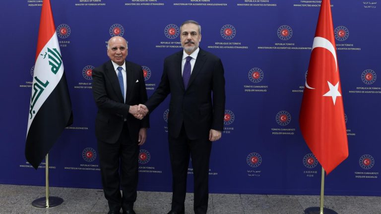 Bakan Fidan Iraklı mevkidaşıyla görüştü