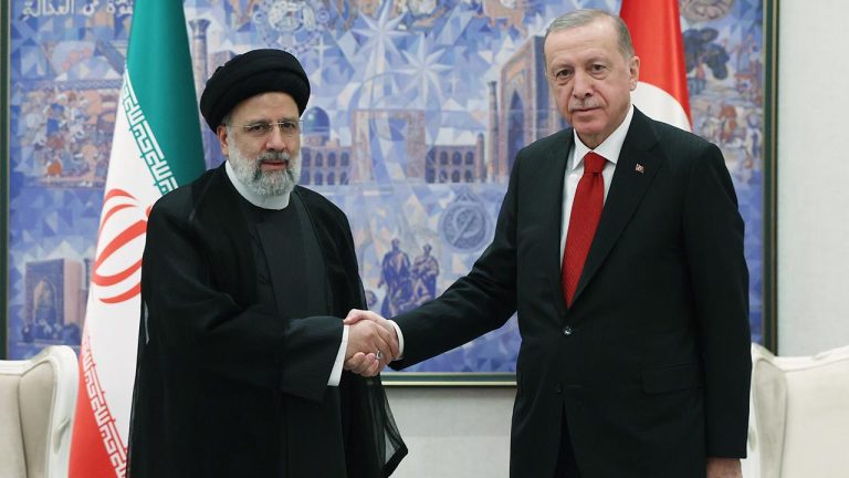 Cumhurbaşkanı Erdoğan’ın bu yılki ilk konuğu İranlı mevkidaşı Reisi olacak