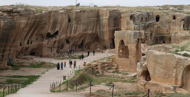 Dara Antik Kenti’nde 1500 yıllık içme suyu kanalı bulundu