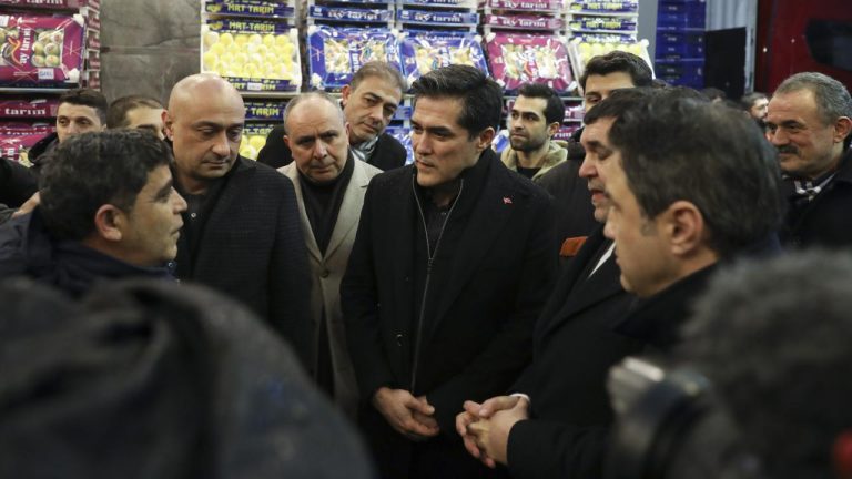 İyi Parti İBB Başkan adayı Kavuncu, seçim çalışmalarını Ataşehir’de sürdürdü İyi Parti İBB Başkan adayı Kavuncu, seçim çalışmalarını Ataşehir’de sürdürdü