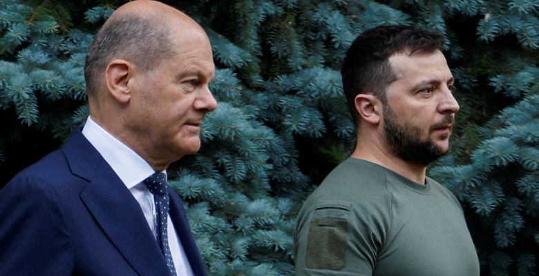 Scholz ve Zelenskiy Ukrayna’daki durumu görüştü