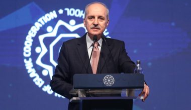 TBMM Başkanı Kurtulmuş: Üzerimize düşen, demokratik standartları yüksek rejimler oluşturmak