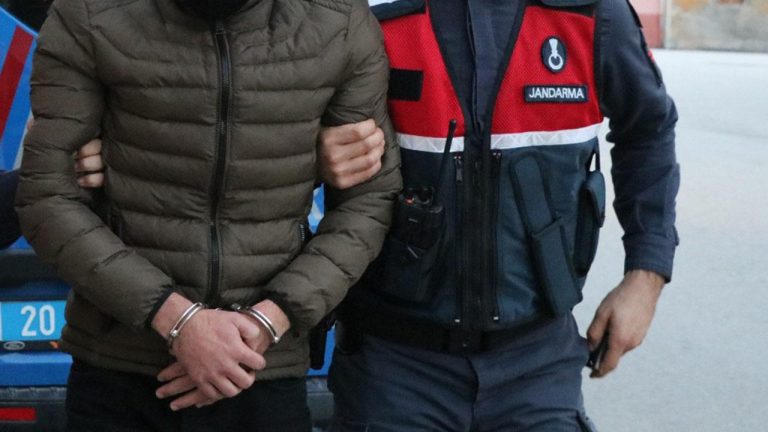 3 organize suç örgütü “Kafes”lendi: 63 gözaltı 3 organize suç örgütü “Kafes”lendi: 63 gözaltı