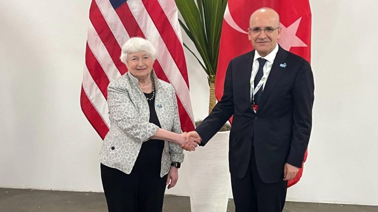Bakan Şimşek ve TCMB Başkanı Karahan ABD Hazine Bakanı Yellen ile görüştü Bakan Şimşek ve TCMB Başkanı Karahan ABD Hazine Bakanı Yellen ile görüştü