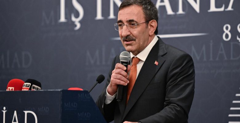 Cevdet Yılmaz: Deprem bölgesi için 1 trilyon 28 milyar lira tahsis ettik