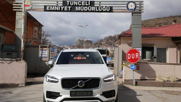 Interpol tarafından aranan araç Tunceli’de bulundu Interpol tarafından aranan araç Tunceli’de bulundu