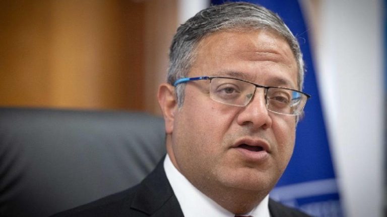 İsrailli Bakan: İsrail’in İran’a saldırısı “Zayıf” İsrailli Bakan: İsrail’in İran’a saldırısı “Zayıf”