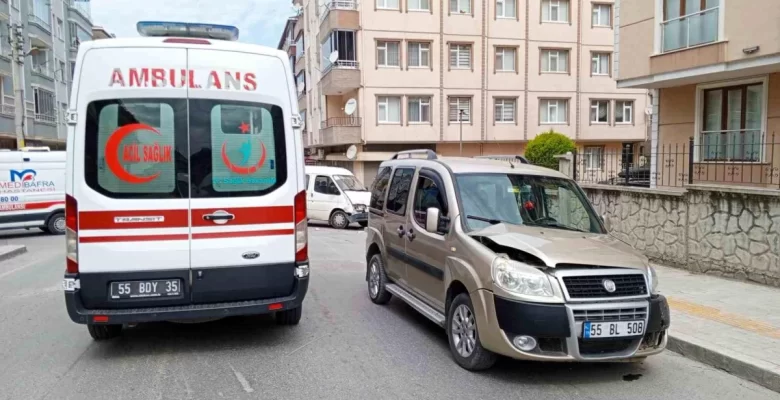 Samsun Bafra’da Trafik Kazası: 2 Kişi Yaralandı