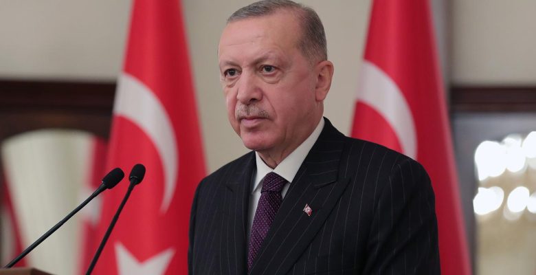 Cumhurbaşkanı Erdoğan’dan şehit ailesine başsağlığı mesajı