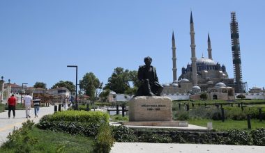 Selimiye Camii’ni bayram tatilinde 15 bin kişi ziyaret etti