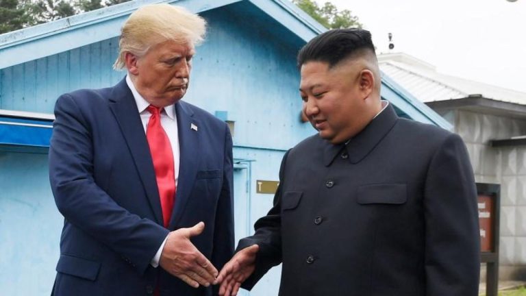 Trump’tan Kim Jong-un’a: Çok gergin maça götüreceğim