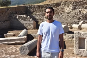 Metropolis’te 1800 Yıllık Agora Bulundu